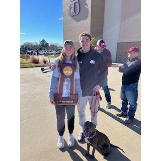 Noah and Willow waiting for Camy back in Canyon after she won the National Championship Title in Seattle!