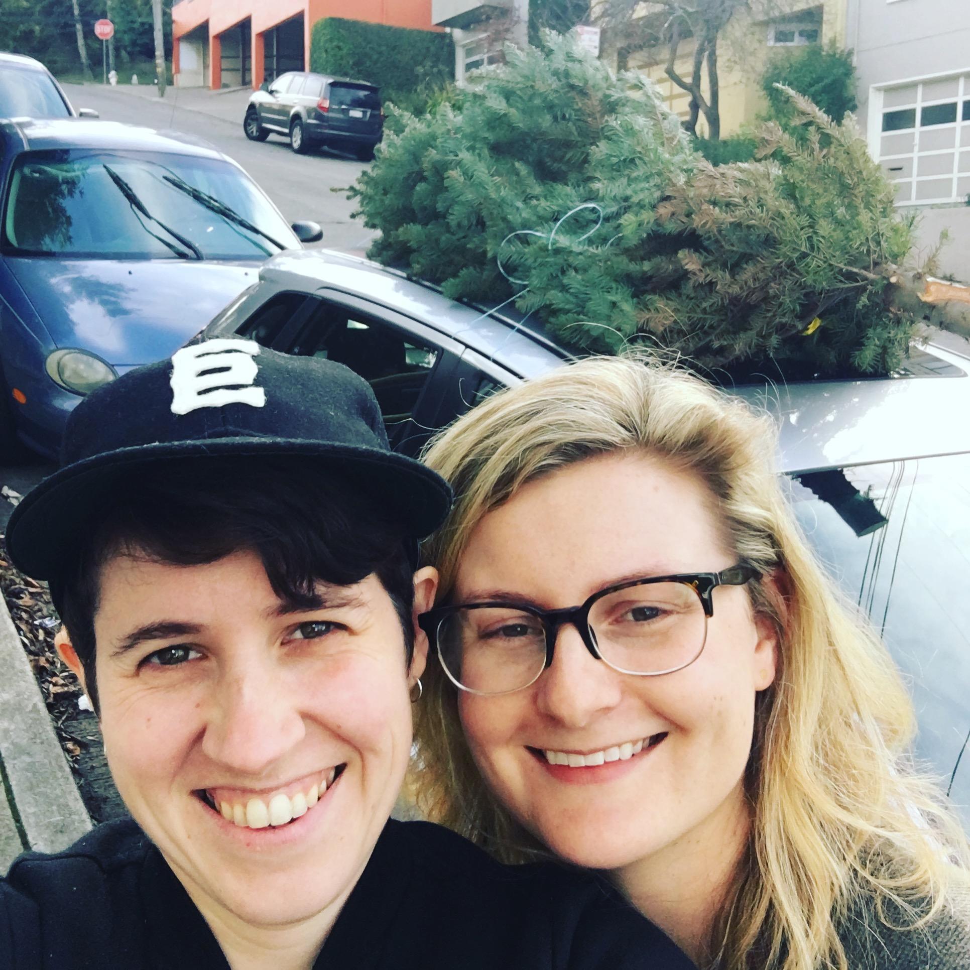Nov 2016 // Our first Christmas tree!