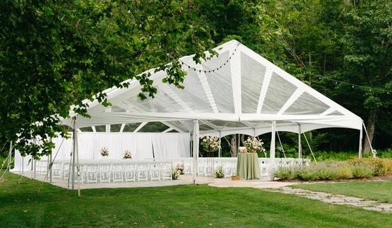 The Wedding Website of Dominique Rios Festa and George Davies