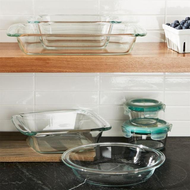 OXO ® 8-Piece Glass Bakeware Set