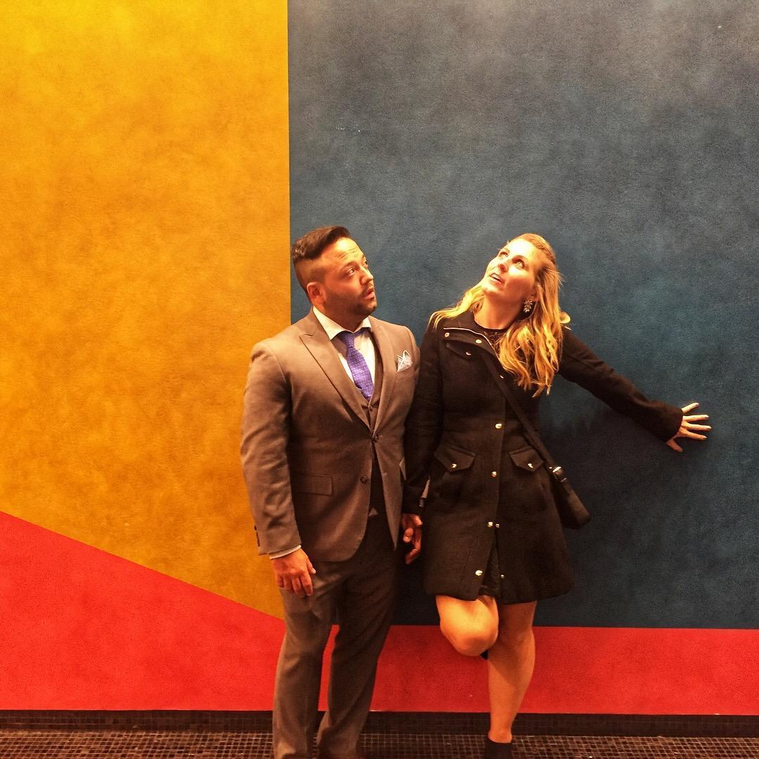 Colorful walls are always a good opportunity for an Insta post.