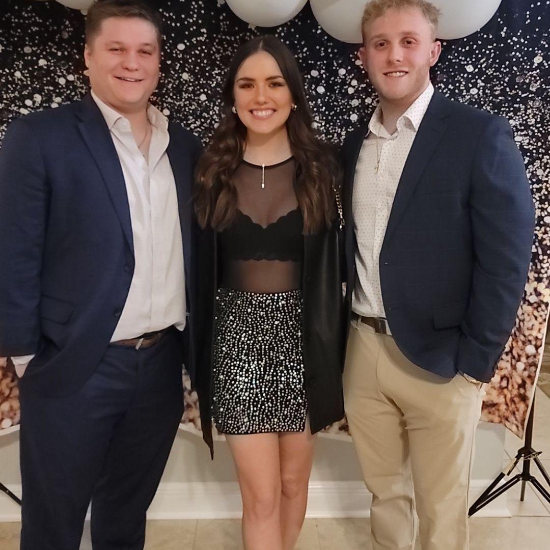 The 3 amigos! (except now he has a really cool gf and would rather hangout with her (i mean duh))