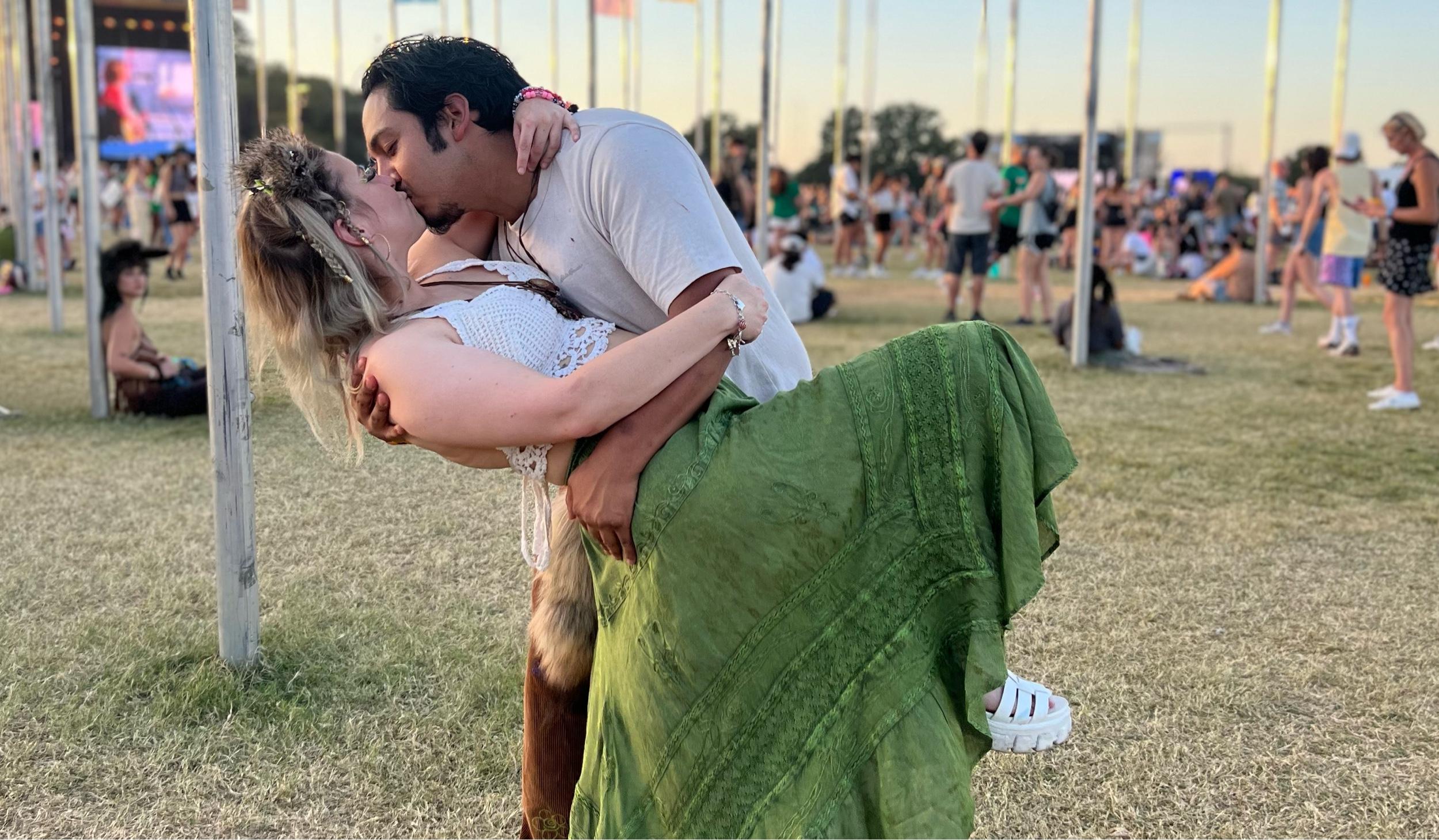 The Wedding Website of Hannah Zavesky and Francisco Salazar