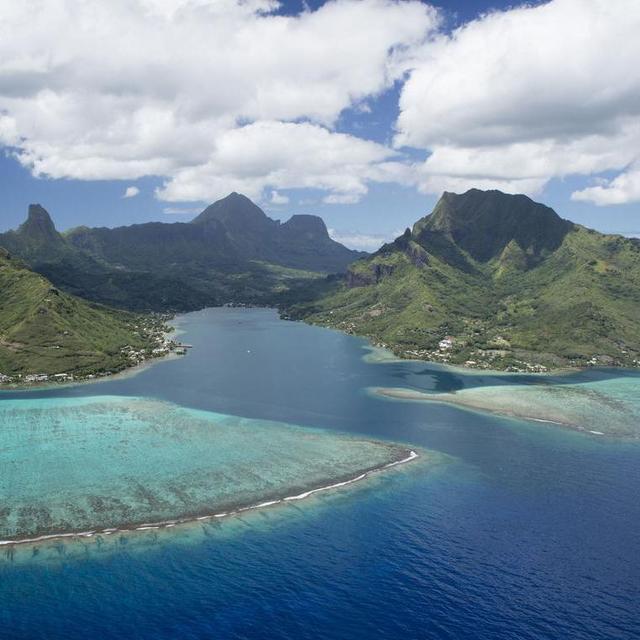 Moorea Nature & Culture Tour on our Honeymoon
