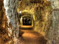 Rushmore Cave