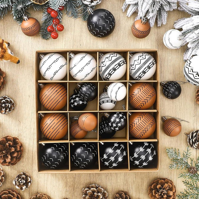 Simgoing 36 Pcs Western Christmas Ornaments Black and White Christmas Ornaments Balls Set Boho Aztec Vintage Shatterproof Hanging Decoration for Xmas Home Halloween Holiday Party Decor, 2 Sizes