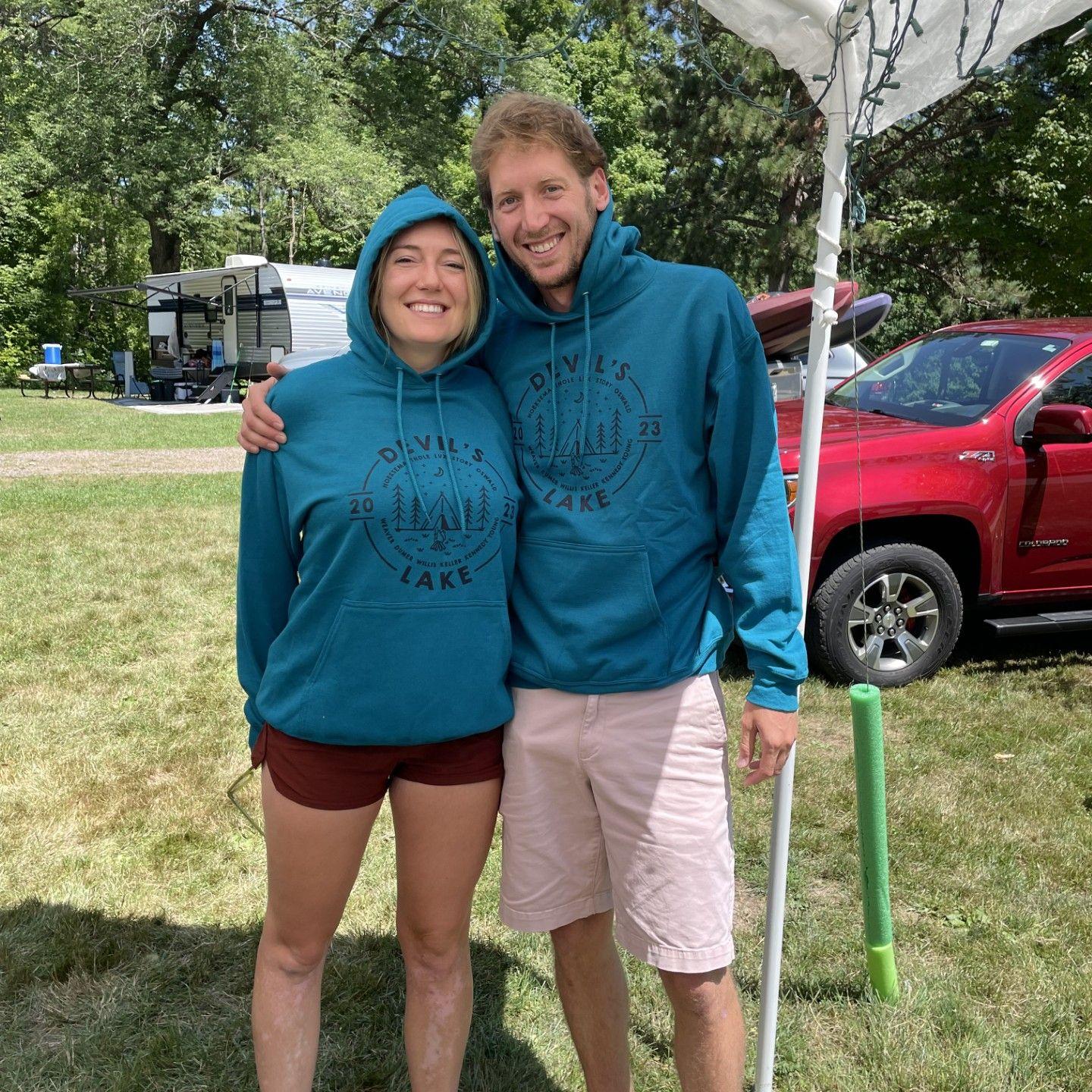 The Oswald family reunion at Devil's Lake after visiting with James grandparents in Dubuque
