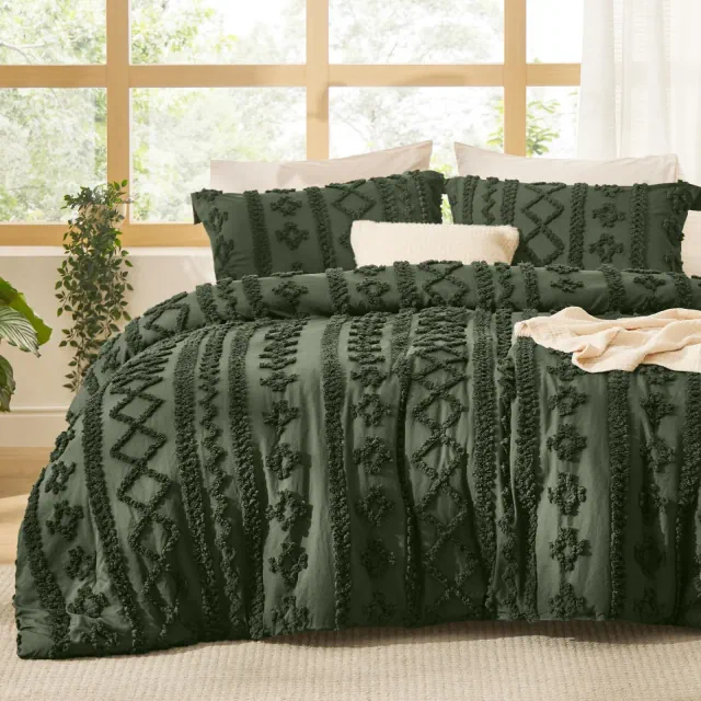 Bedsure Tufted Boho Comforter Set King Size - Olive Green Boho Bed Set, GentleSoft™ 3 Pieces Farmhouse Shabby Chic Embroidery Bedding, Gifts for Woman