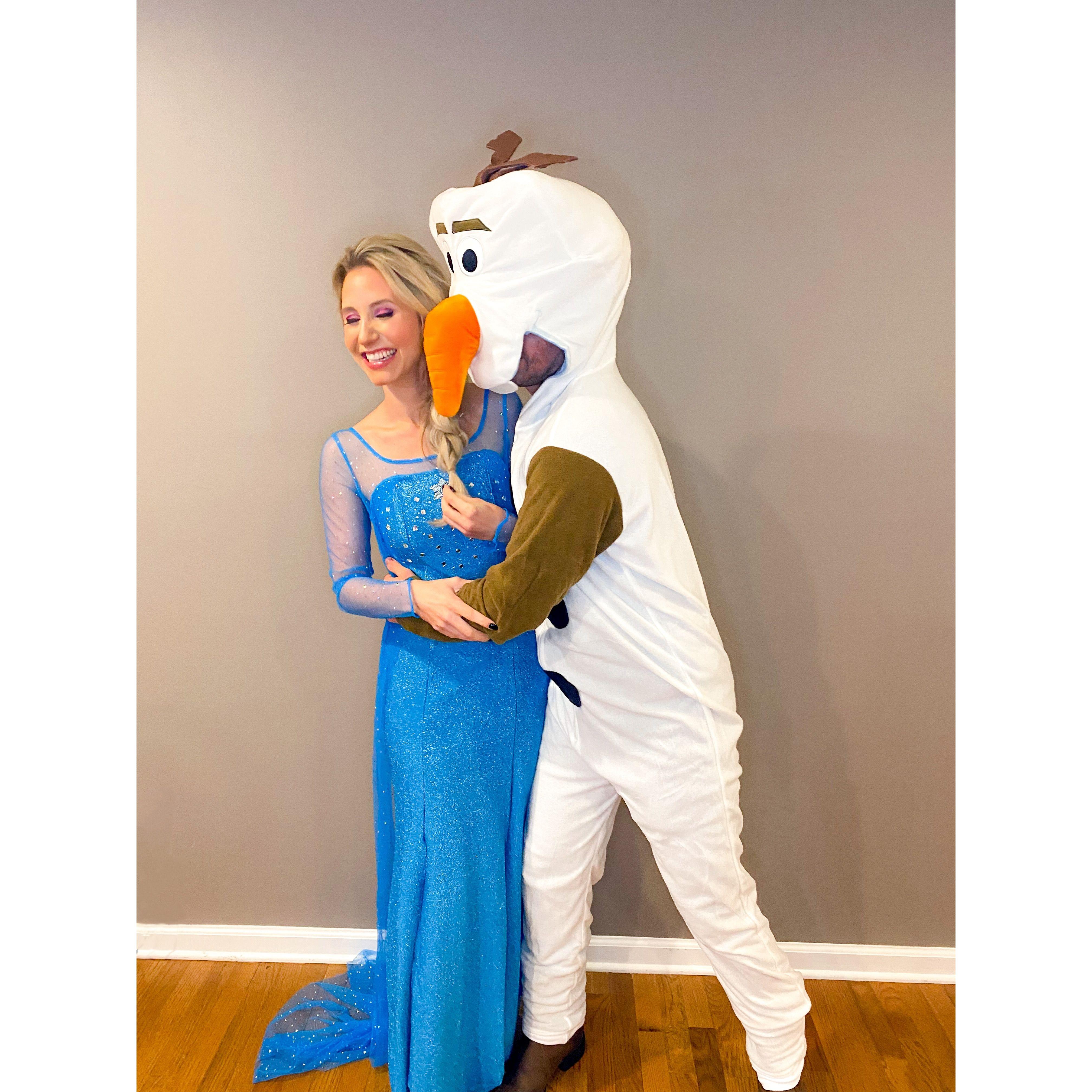 Halloween 2021 as Elsa and Olaf