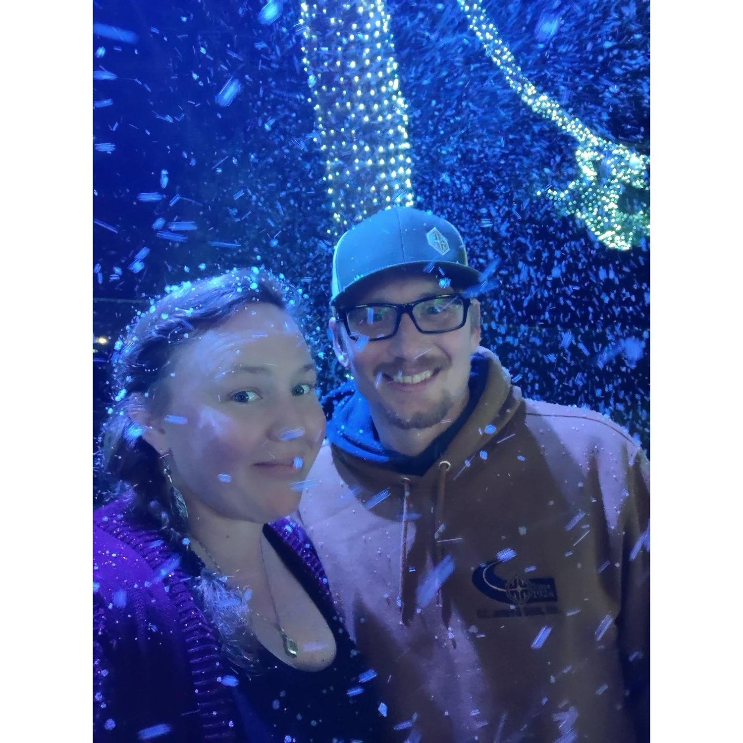 Snow in Thousand Oaks, CA!? What! Magical Christmas moments in SoCal with the Johns Family.