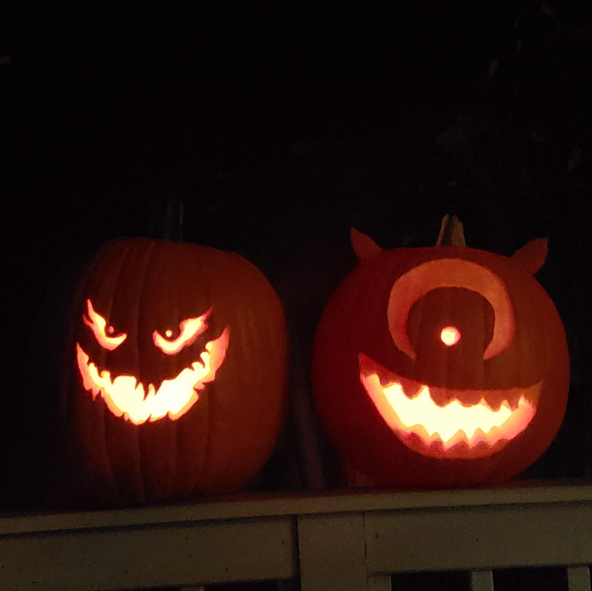 Both of our favorite holiday is Halloween! And these pumpkins encapsulate us pretty well :)