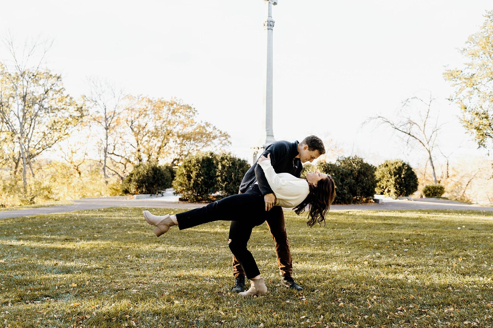 The Wedding Website of Amanda Grove and Granthem Beck