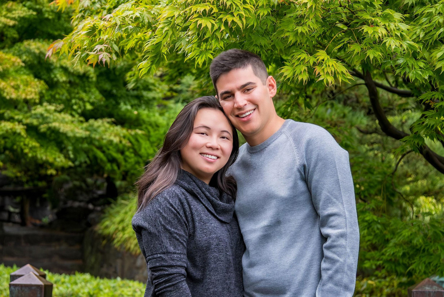 The Wedding Website of Joy Essaghof and Aaron Glenn