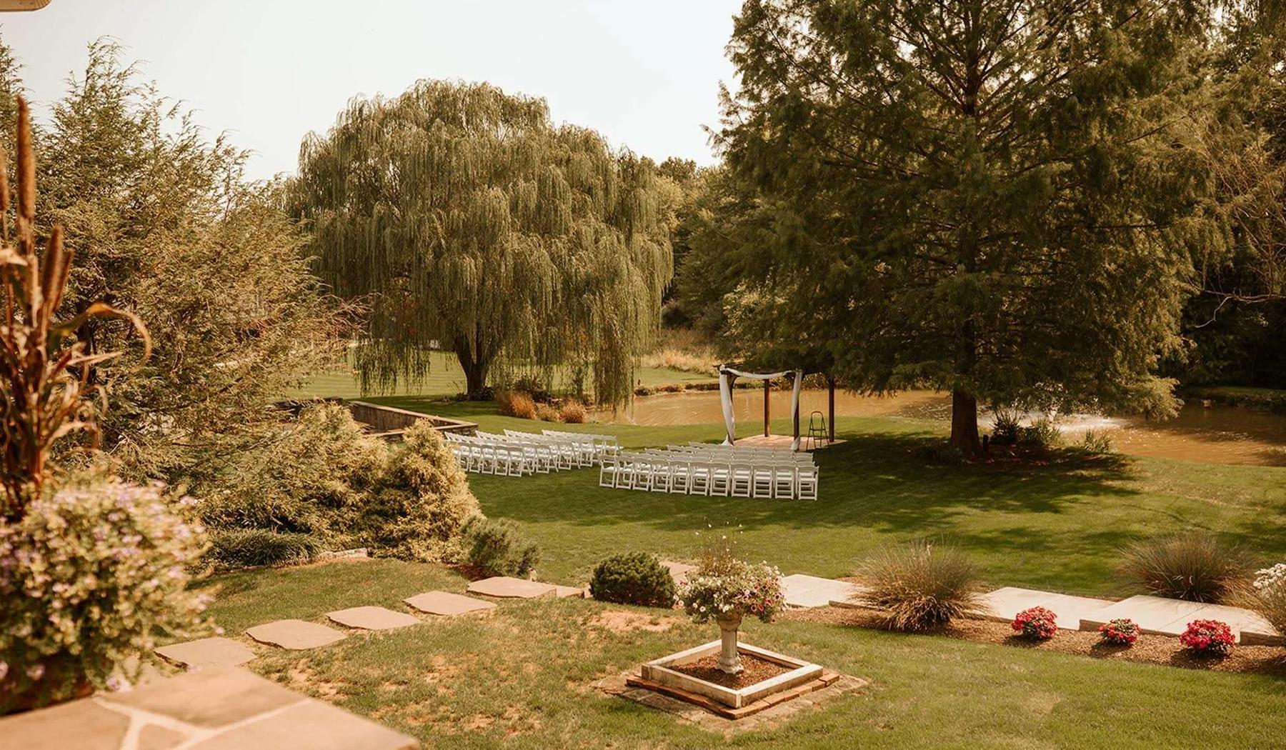 The Wedding Website of Madelyn Fost and Austin Hart