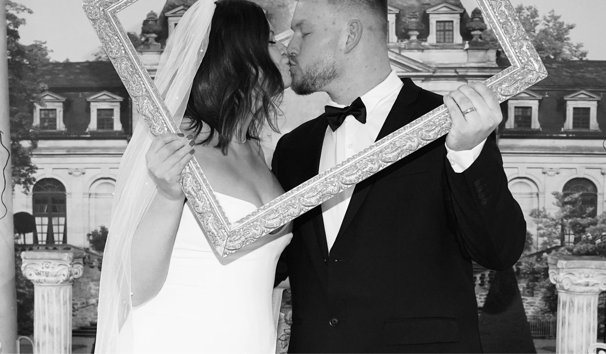 The Wedding Website of Olivia Staples and Alexander Staples