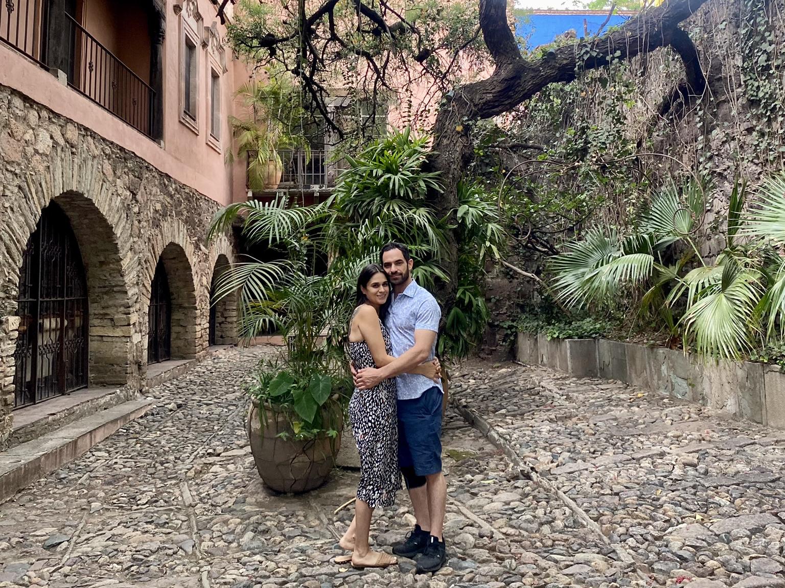 The Wedding Website of Brenda Perez and David Reisman
