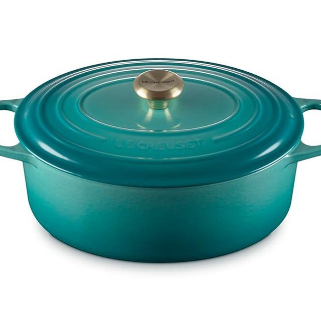 Le Creuset Enameled Cast Iron Signature Oval Dutch Oven, 6.75 qt., Riviera