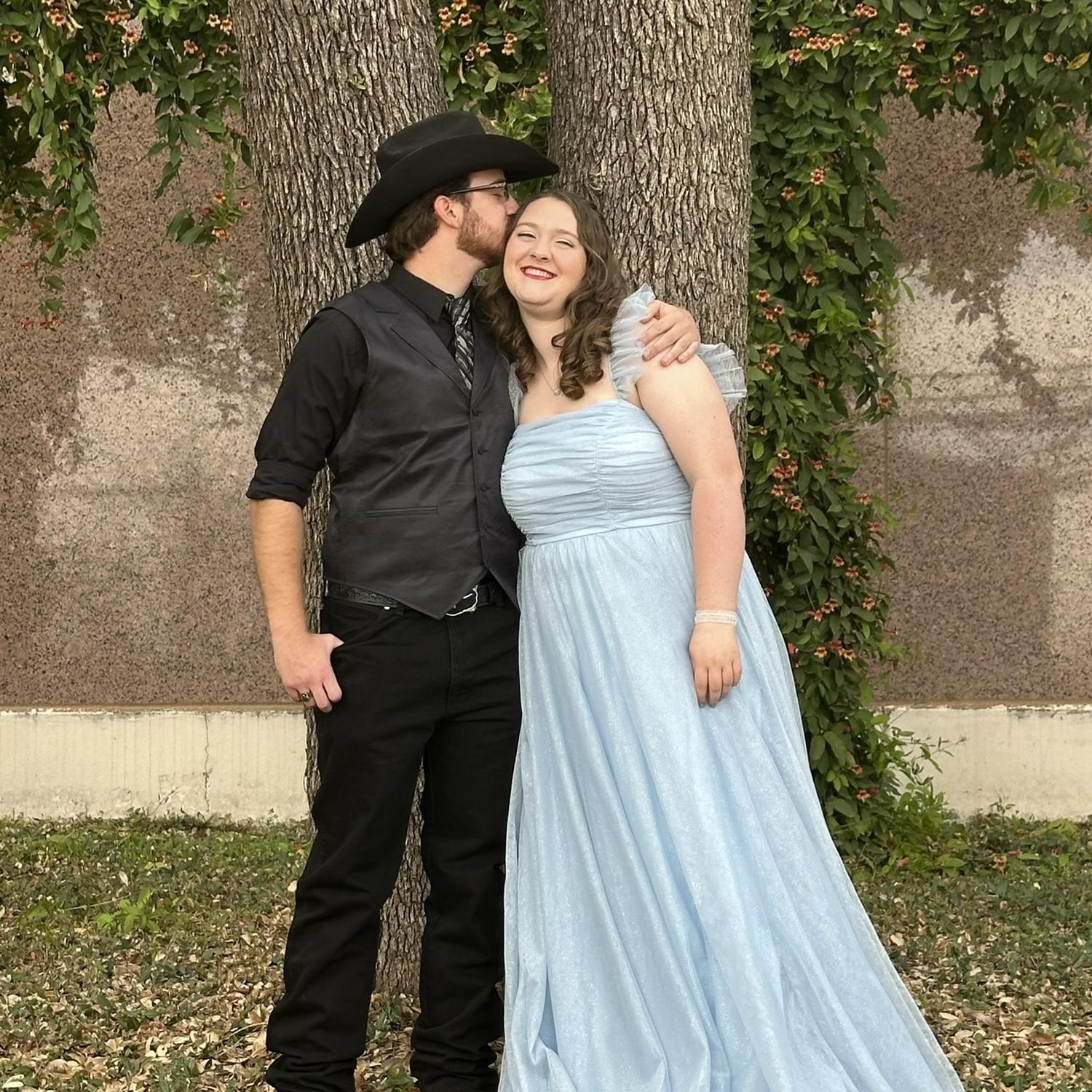 Prom, 2025