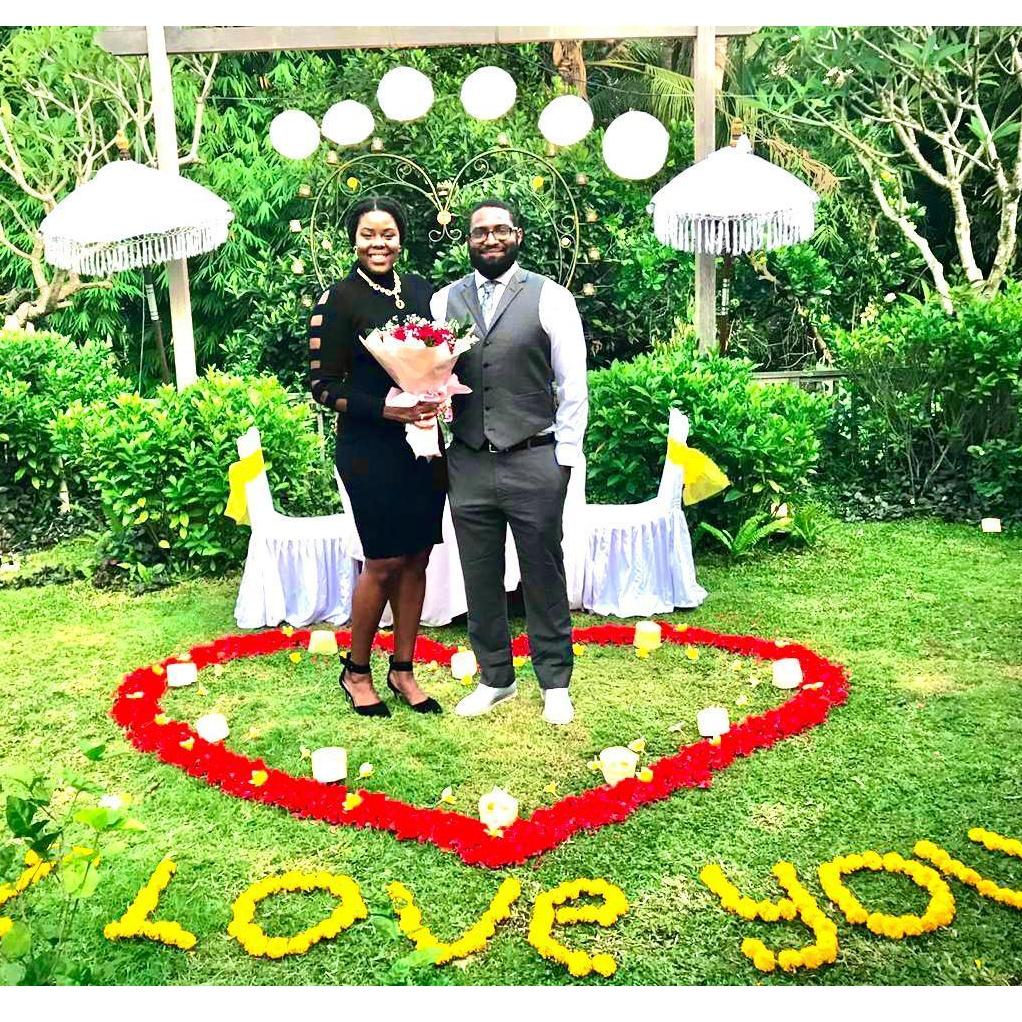 Engaged! 21 Dec 2019