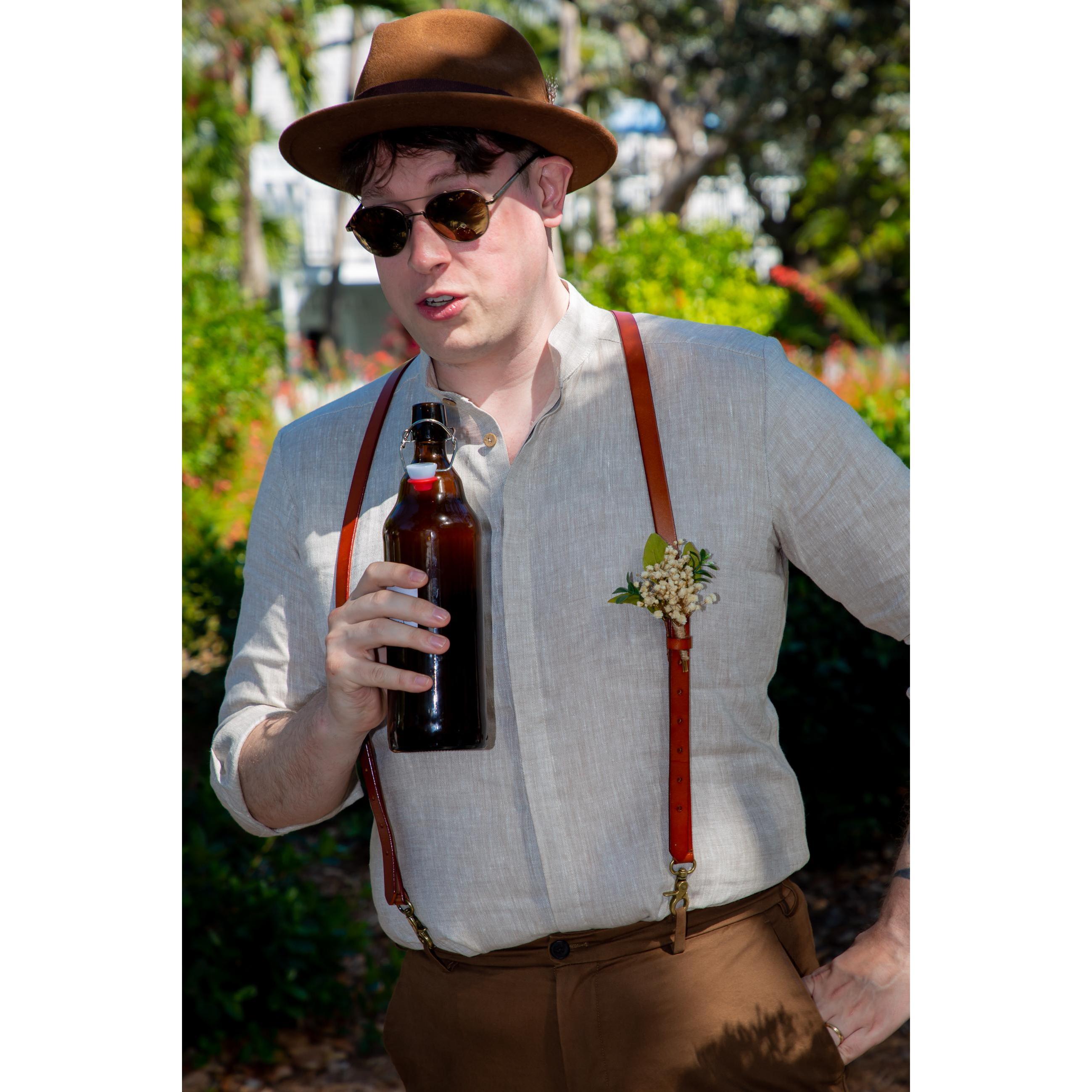 Now for the fun part - the unveiling of Diedrich Apple Mead (he's obviously in his element here)