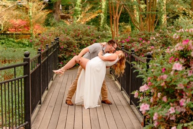 The Wedding Website of Elizabeth Glowacki and Gregory Vernon