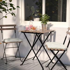 Mesa Exterior con Sillas