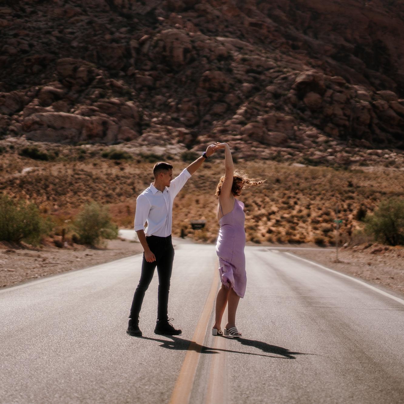 Couples photos Red Rock on May 22nd, 2022