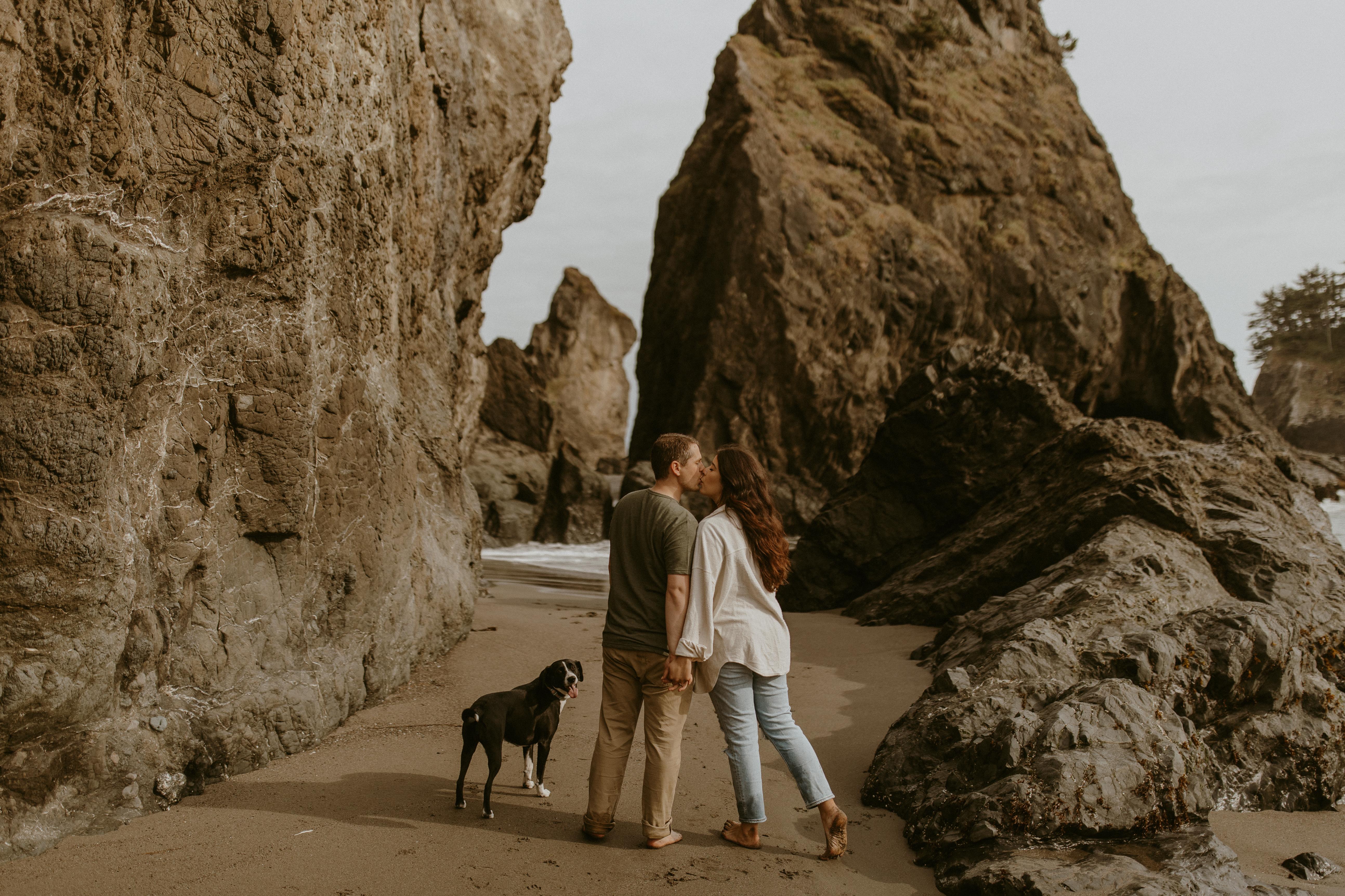 The Wedding Website of Miranda Morehead and Mitchell Jones