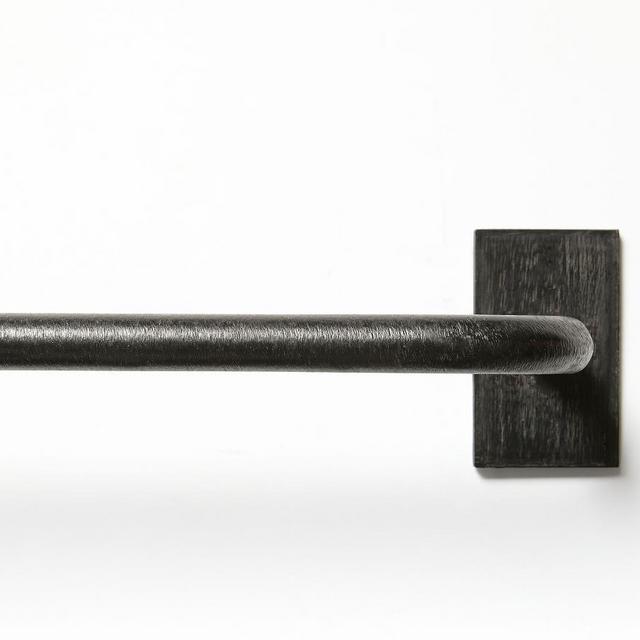 .75" diam. Room Darkening Curtain Rod & Wall Bracket, Extra Large, Cast Iron Black