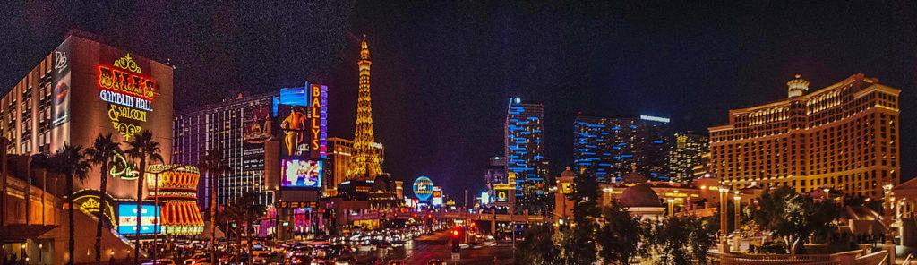 The Wedding Website of Julia Oliveto and David Robinson