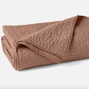 Pebbled Handstitched Organic Quilt - Praline (Queen)