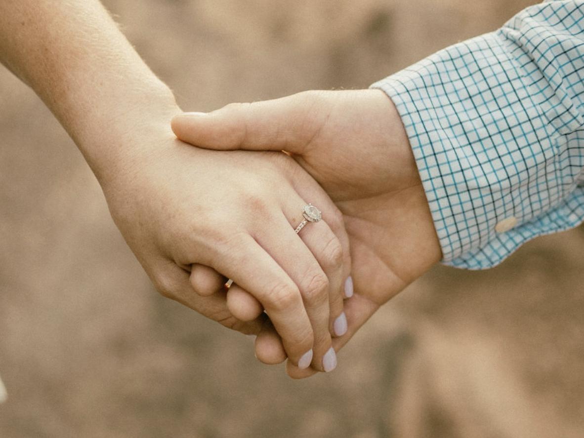 The Wedding Website of Lindsey Milam and Brad Kendrick