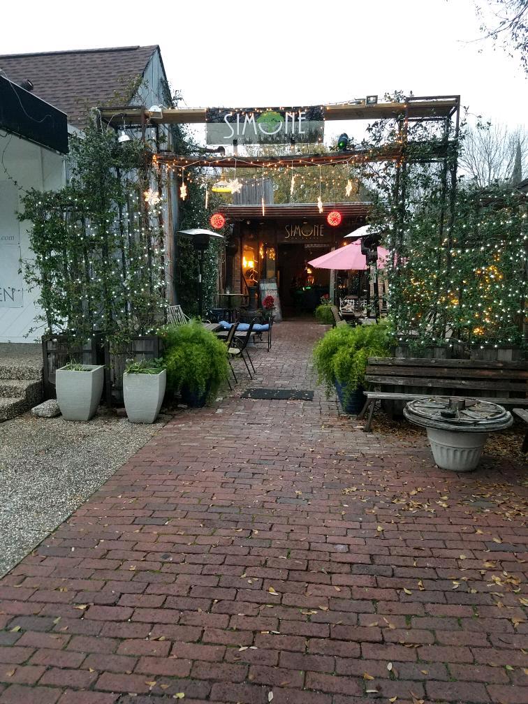 Where we met for our first date!