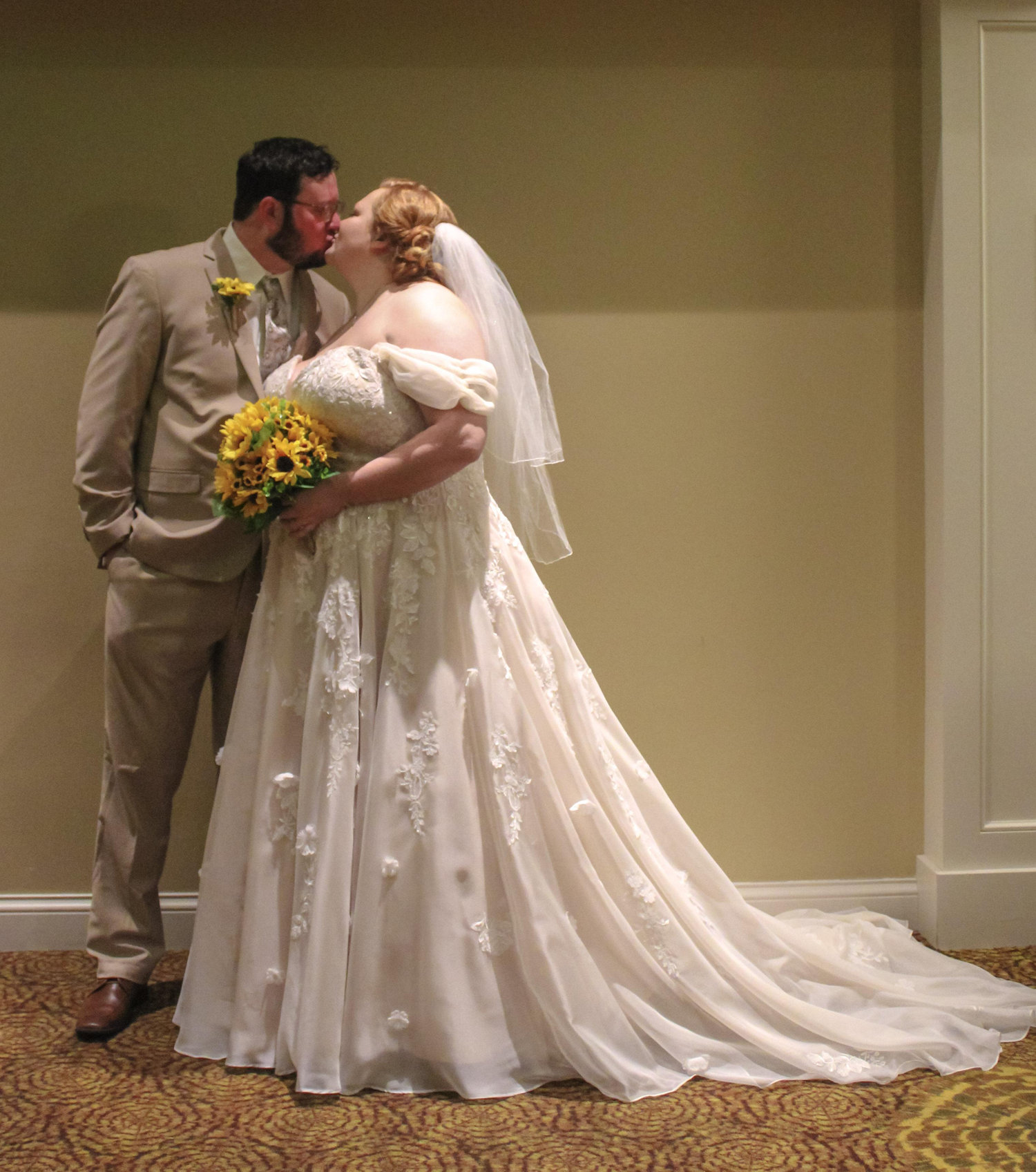 The Wedding Website of Cassandra Forster and Joshua Peiffer