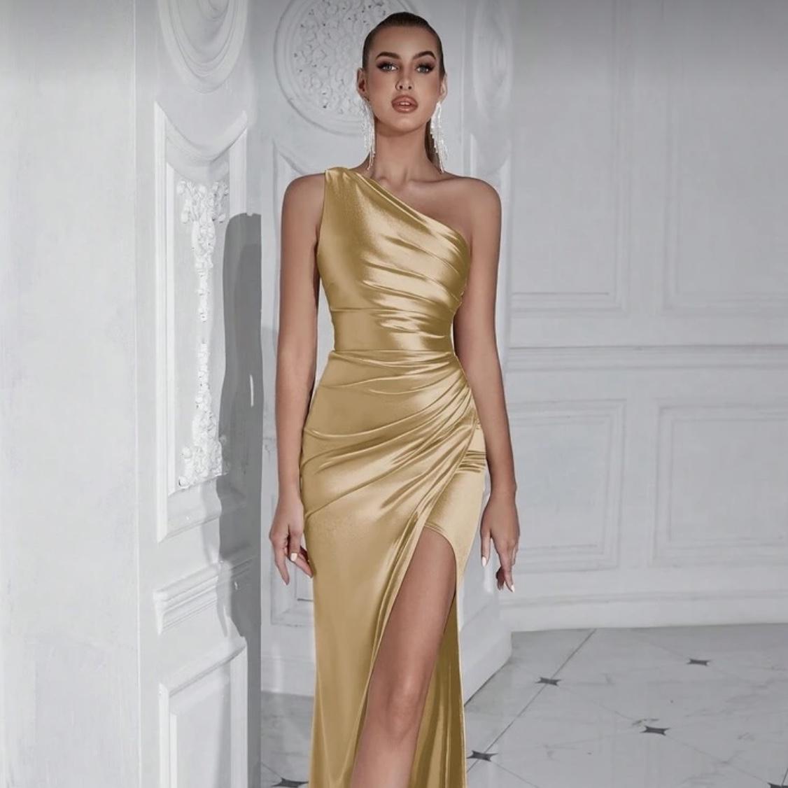 Dress Color Option for Women