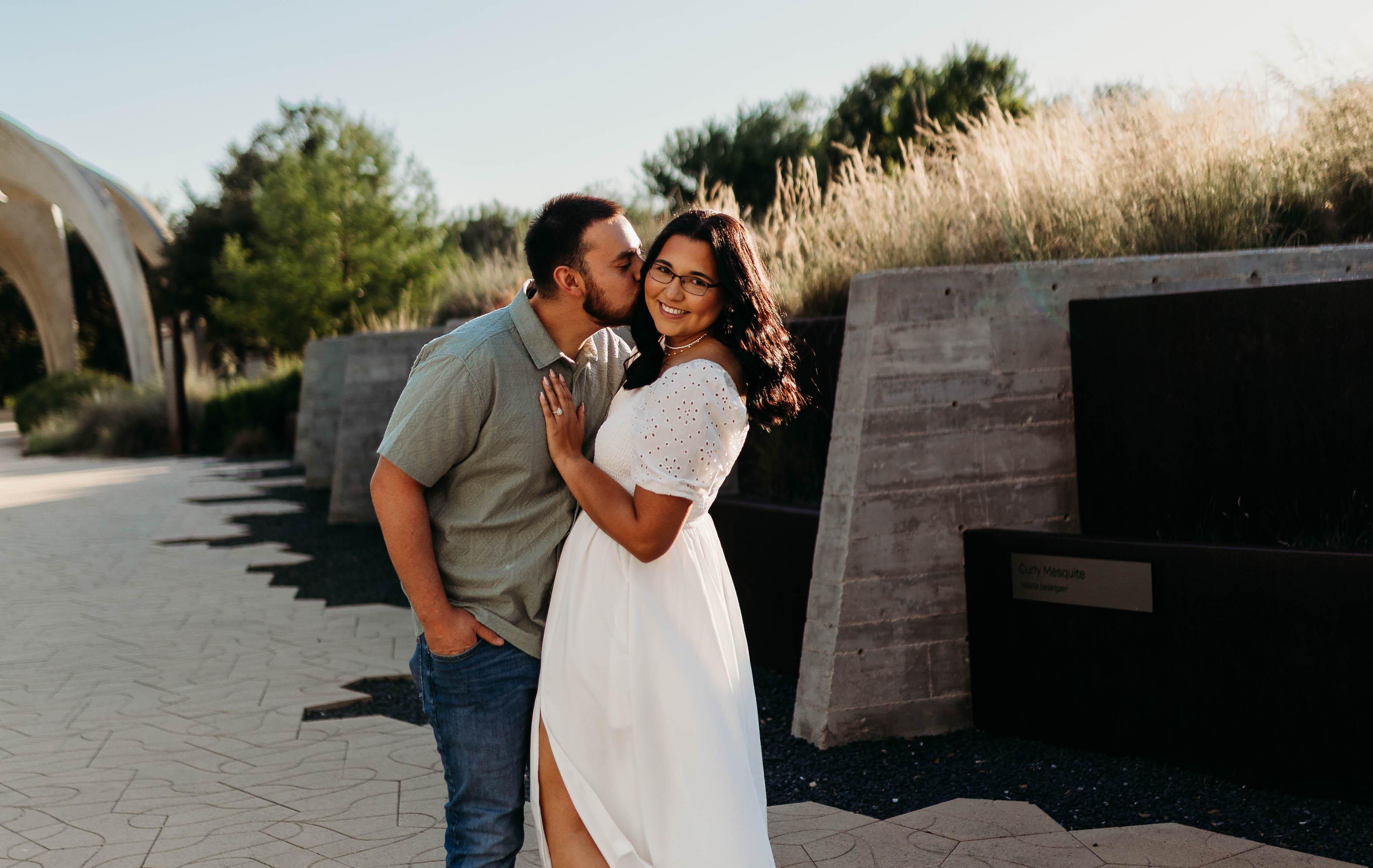 The Wedding Website of Lydia Zapata and Zachary Yanez