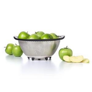 OXO Good Grips 5-Quart Stainless-Steel Colander