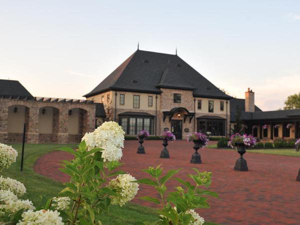 The Wedding Website of Rachel Ellis and Jonathan Thorne