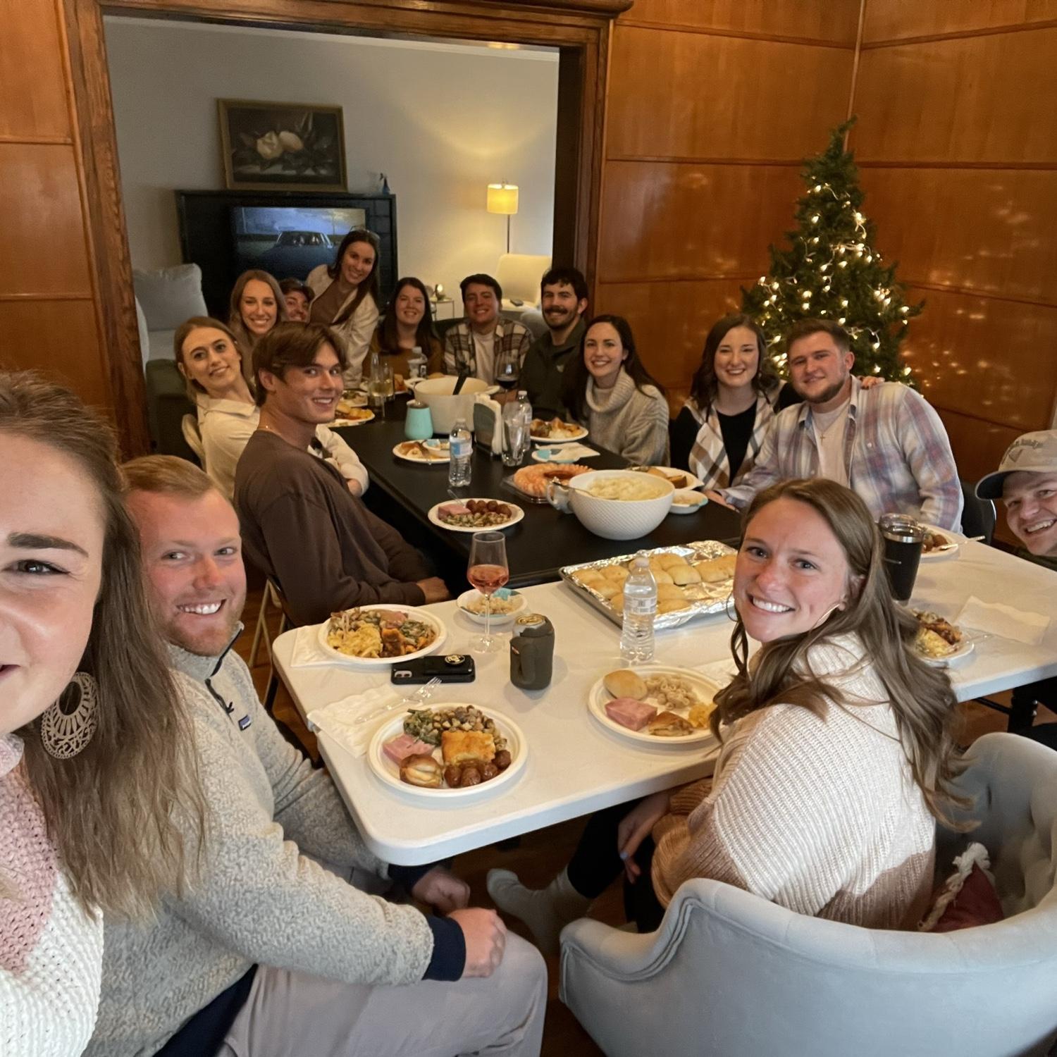 Friendsgiving is a yearly tradition for both “Kennedy’s Side” and “Matt’s Side” !