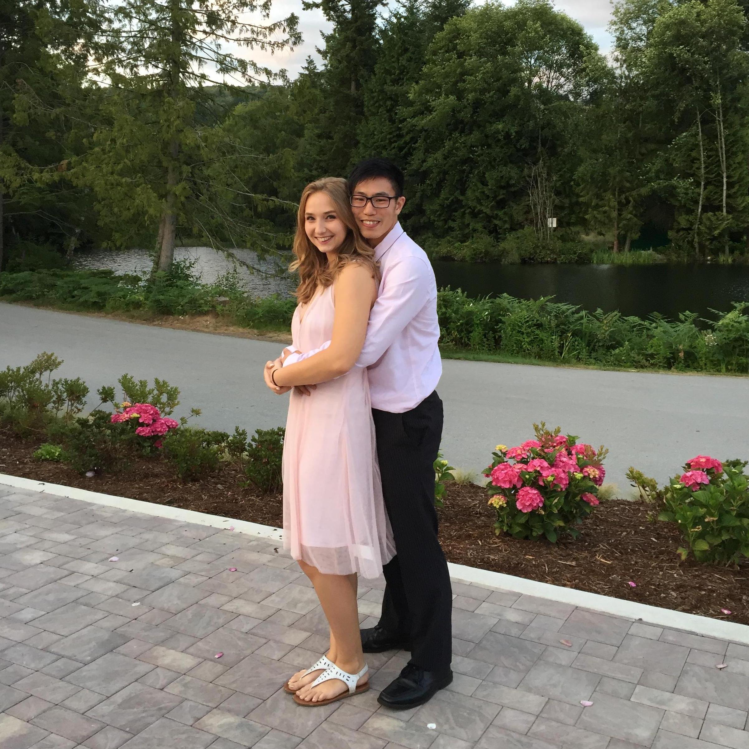 At Kmo and KJ's wedding! A sneak-peak at our wedding venue too :P