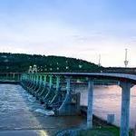 Big Dam Bridge