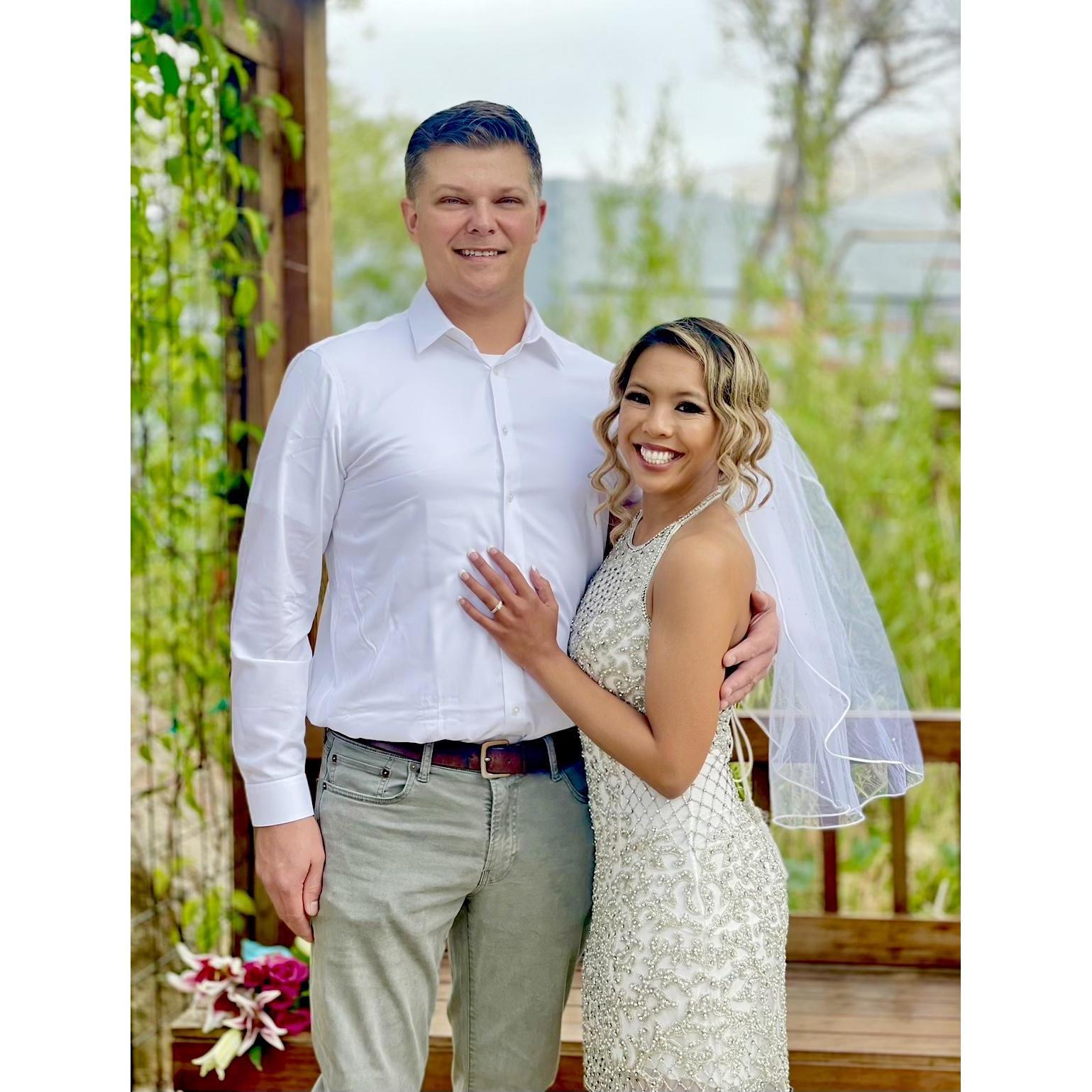 We tied the knot!