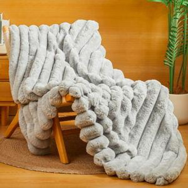 The Nantucket Blanket - Pebble Gray