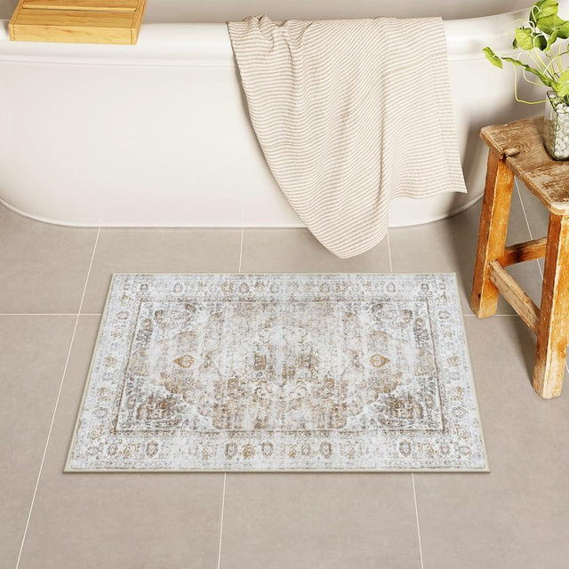 Uphome Boho Bathroom Rugs, Distressed Farmhouse Light Khaki Bath Mat, Comfy Velvet Small Bath Rugs Non Slip Washable, Vintage Oriental Toilet Rug for Sink Shower Vanity, 18x26 inch