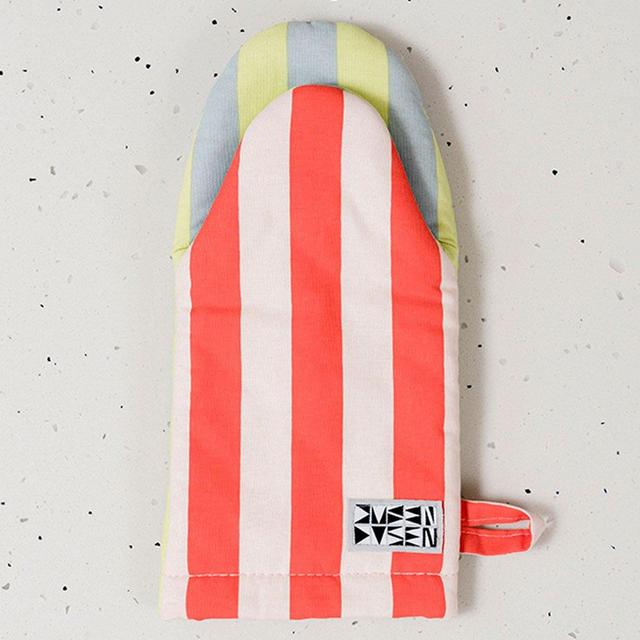 dusen dusen Kiwi Stripe Oven Mitt