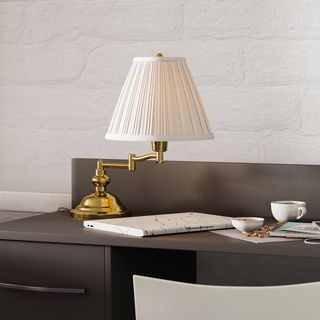 Classic Swing Arm Desk Lamp