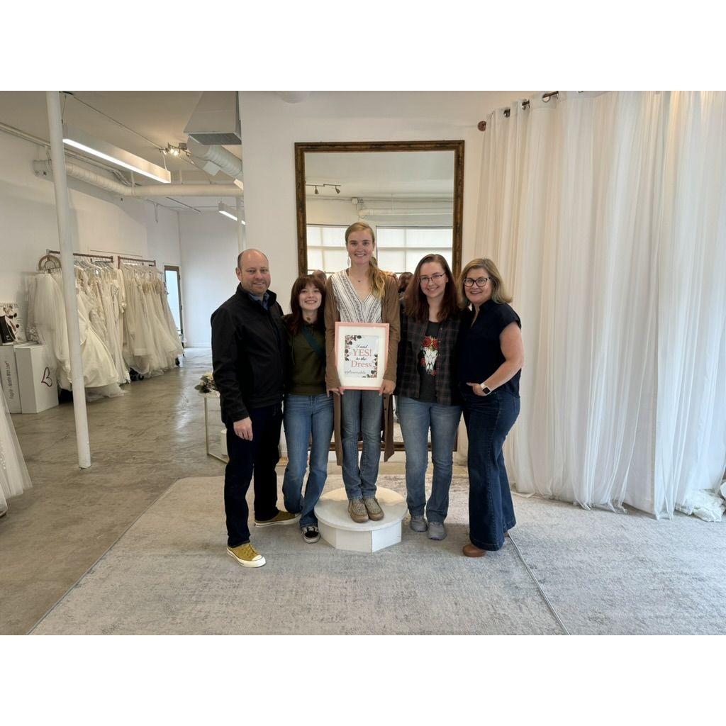 The day the bride found her dress. A truly wonderful day surrounded by family!