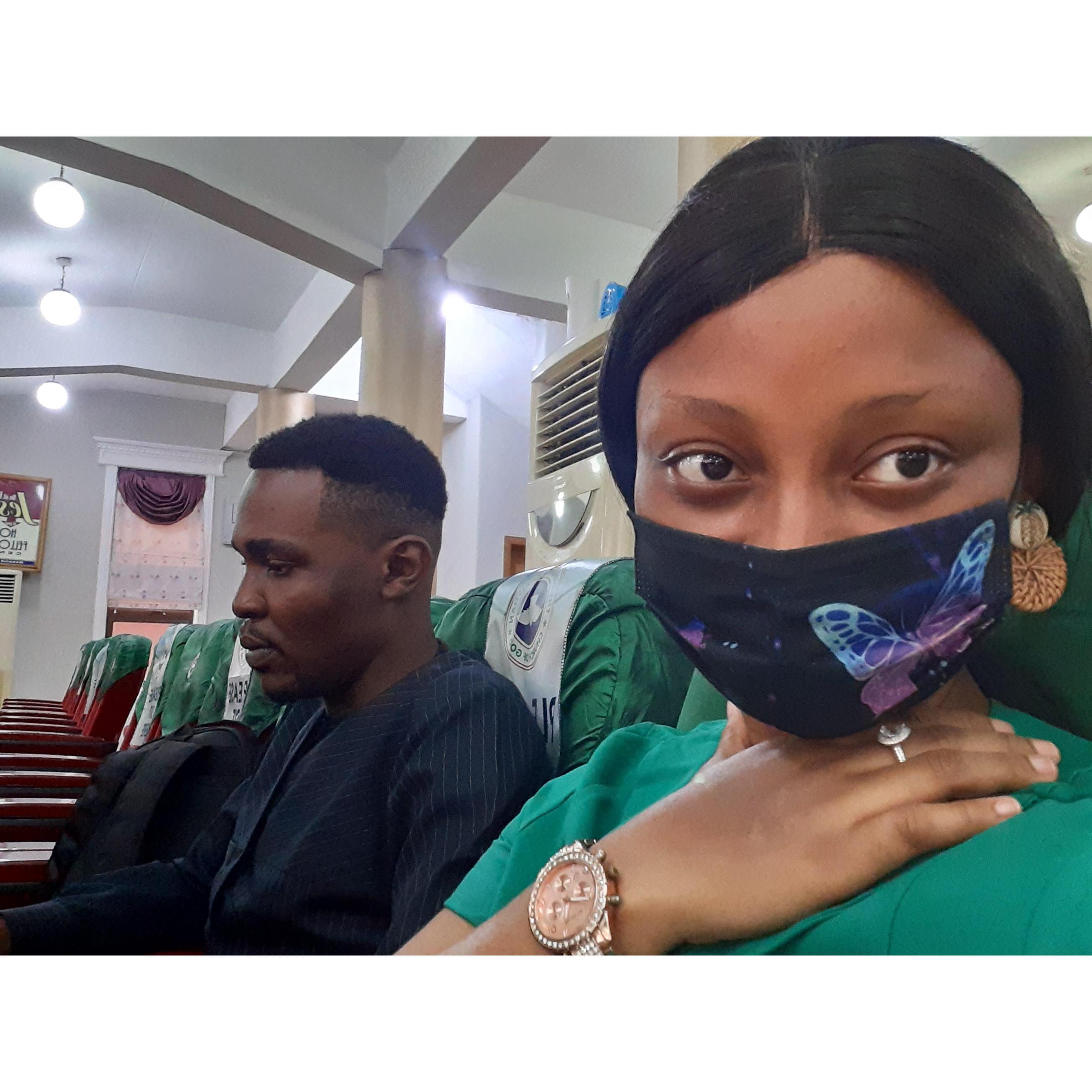 Ndubuisi was invited to a Christian media summit to speak on church branding. Of course, Kelechi was there - supporting and taking selfies 🌝😅