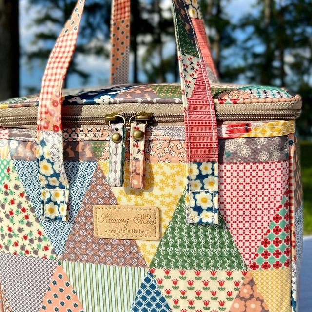 Old School Patchwork Insulated Lunch Bag for Women,Reusable Lunch Cooler for Outdoors,Sports,Office,Waterproof,Ideal Gift For Back to Office