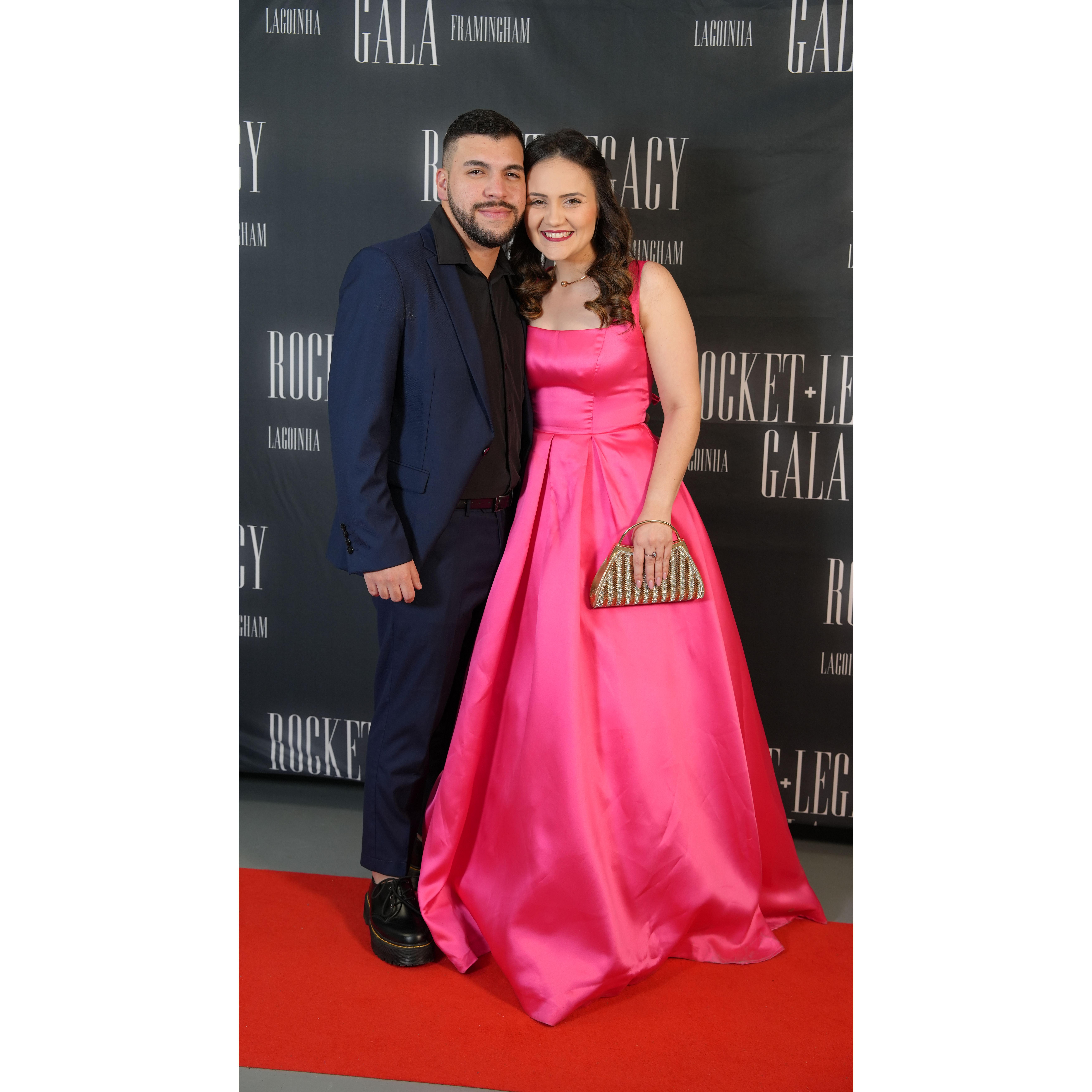 Ganhamos 'casal do ano’ em uma votação que aconteceu em nossa igreja no evento do ministério de jovens ˆˆ